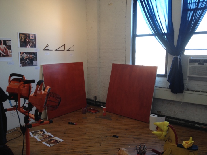 03-canvases-in-studio
